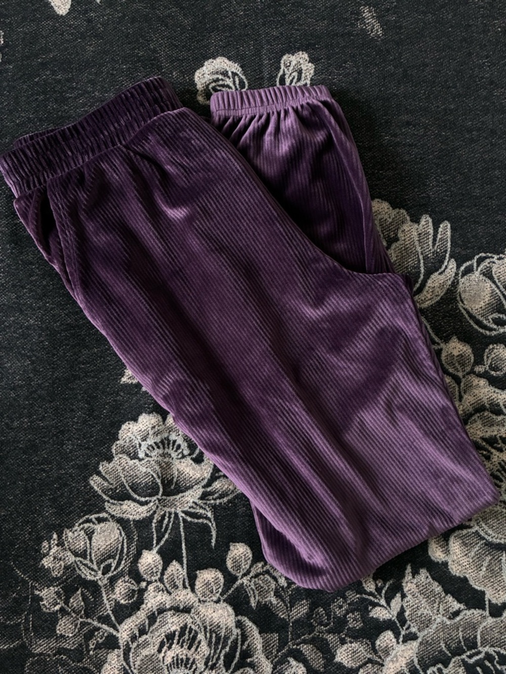 Victoria's Secret Plum Lounge Leggings